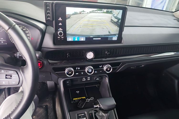 Honda CR-V 2023 car image #13