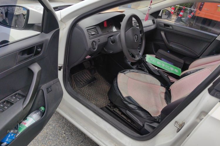 Volkswagen Santana 2018 car image #18