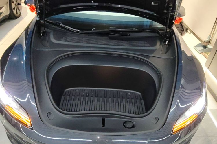 Tesla Model 3 2024 #19 Tesla Model 3 2024 car image #19