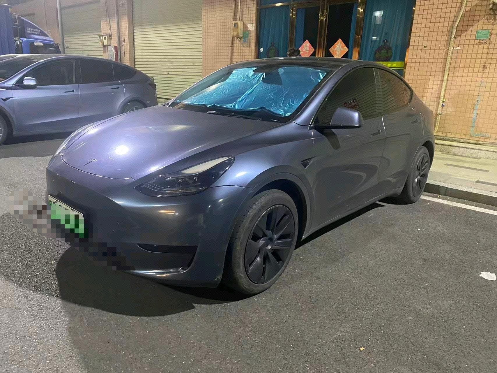 Tesla Model Y 2024 Tesla Model Y 2024 car image