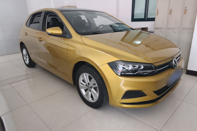 Volkswagen Polo 2019 car image #3