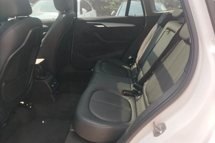 BMW X1 2016 #17 BMW X1 2016 car image #17