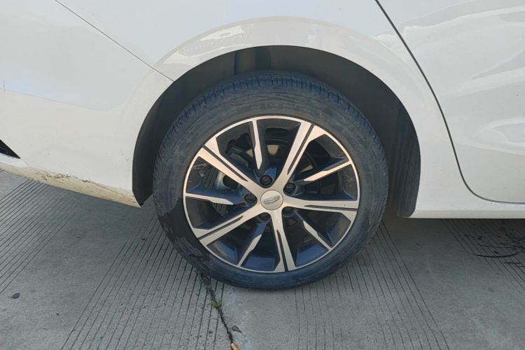 GEELY Emgrand 2023 #10 GEELY Emgrand 2023 car image #10