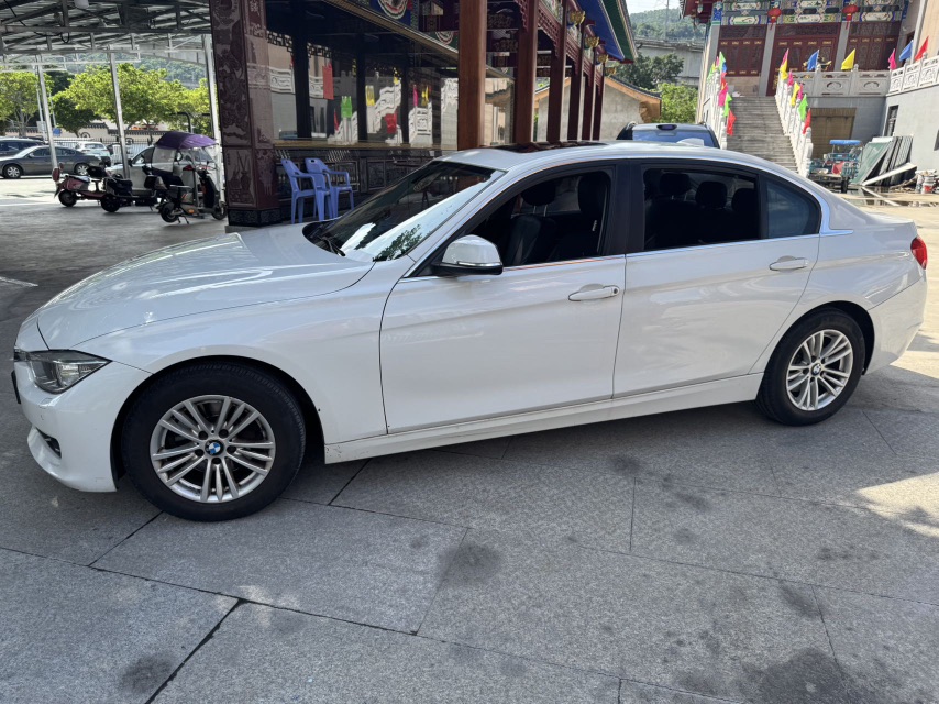 BMW 3 Series 2014 car image #2
