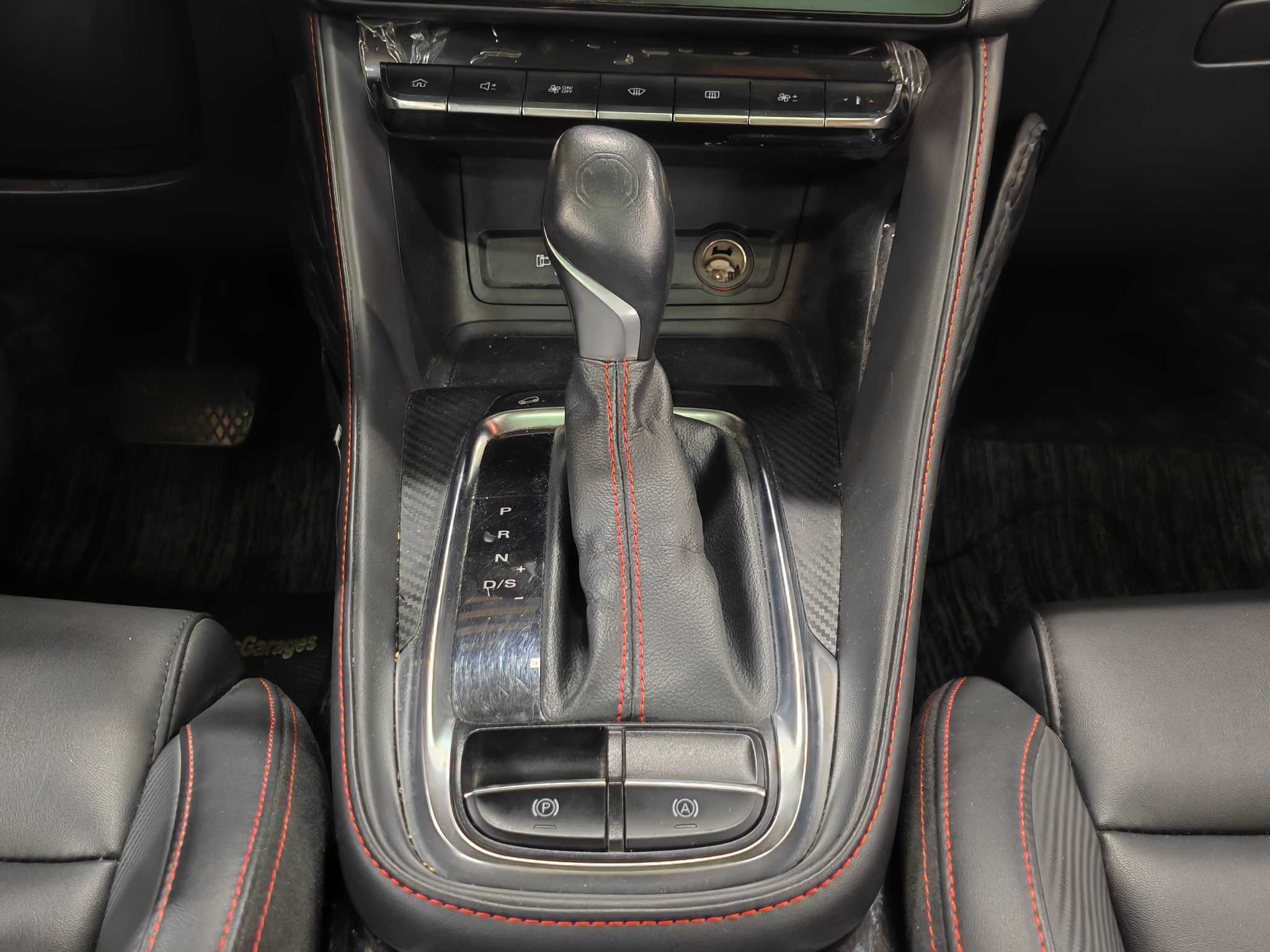 MG ZS 2020 car image #8