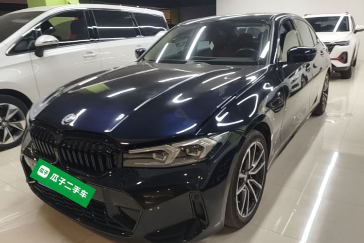 BMW 3 Series 2022 #2 BMW 3 Series 2022 car image #2