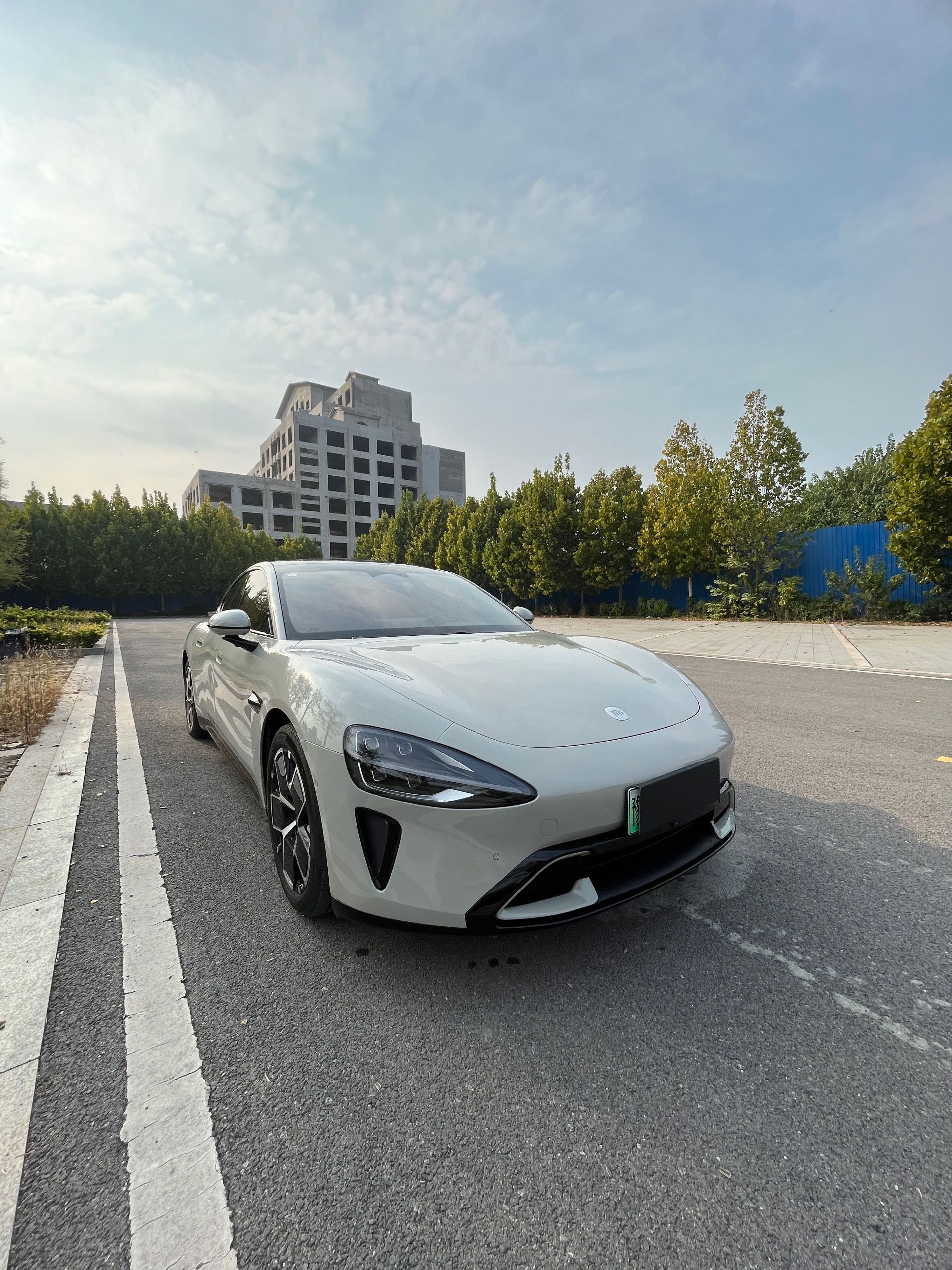 MI SU7 2025 car image #2