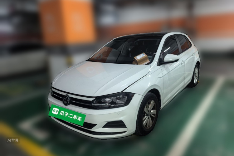 Volkswagen Polo 2023 car image #2