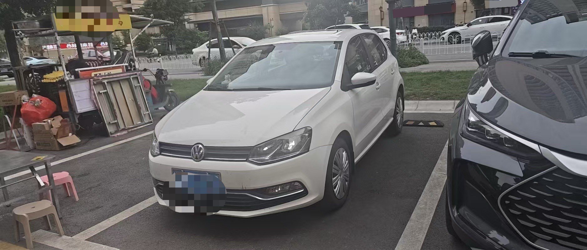 Volkswagen Polo 2016 Volkswagen Polo 2016 car image