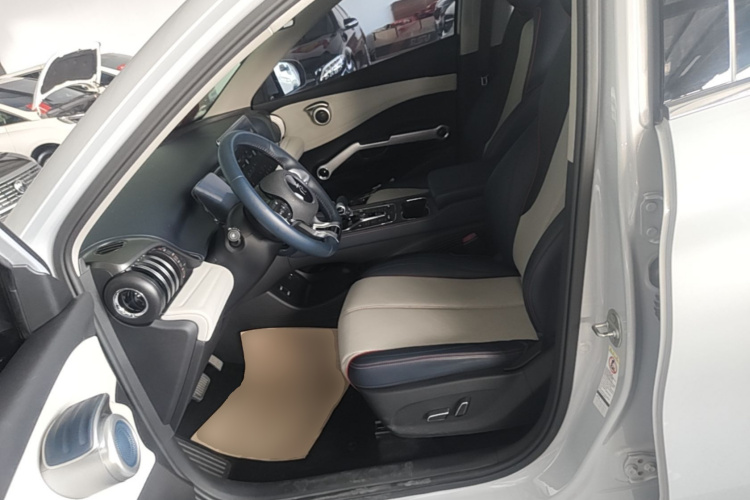 BYD Yuan Plus 2022 #15 BYD Yuan Plus 2022 car image #15