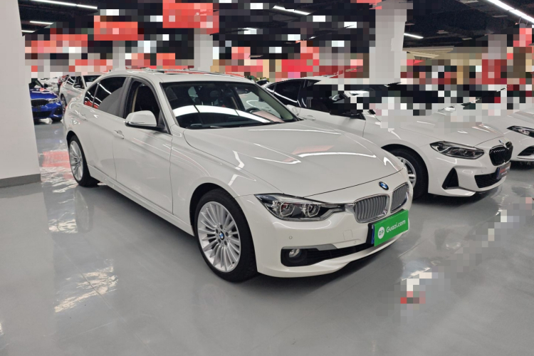 BMW 3 Series 2018 car image #6