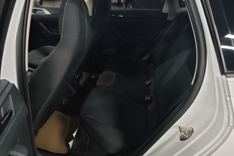 Volkswagen Polo 2022 car image #13