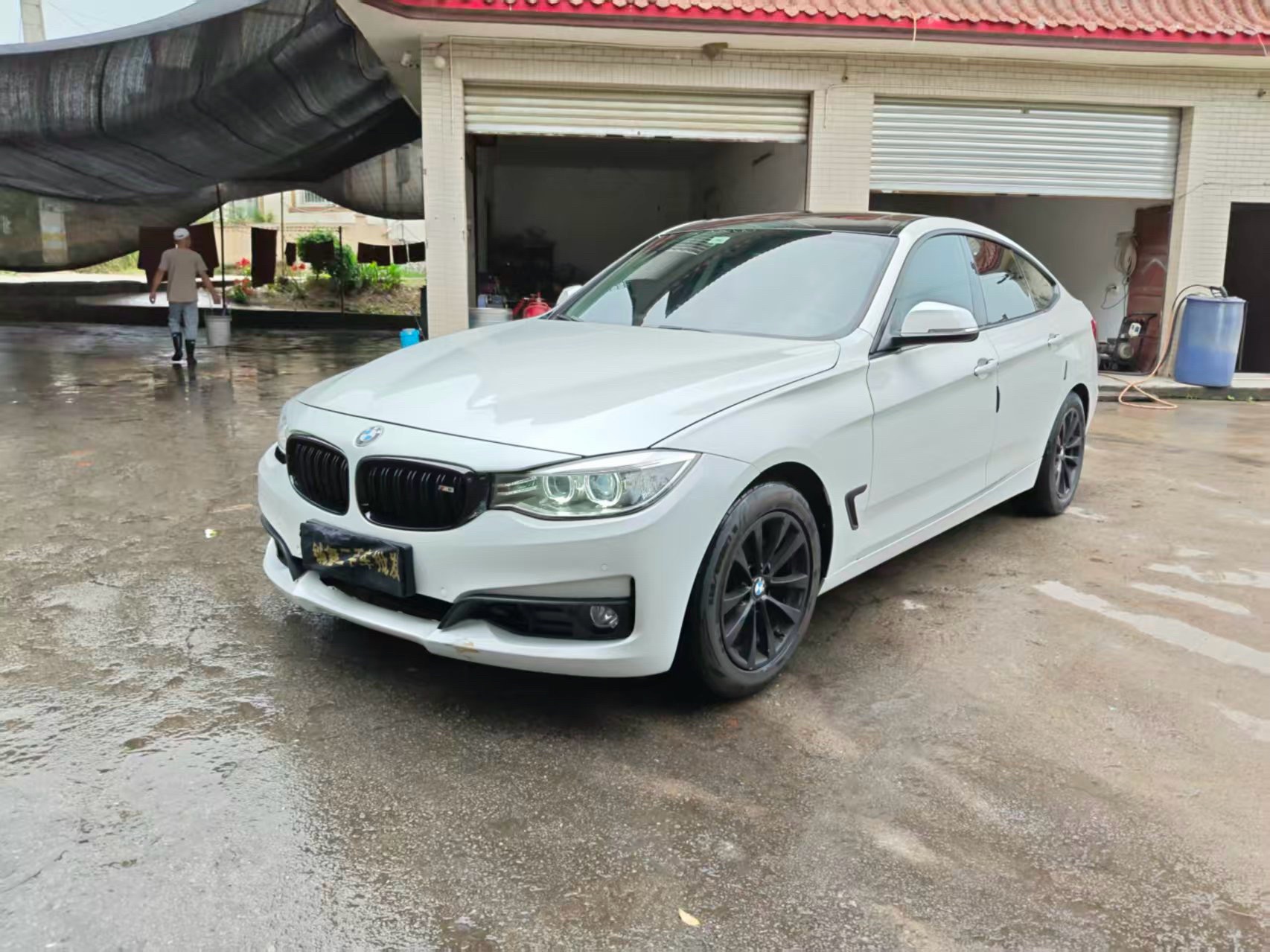 2015 2015 car image