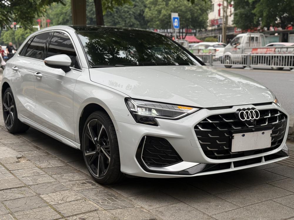 Audi A3 2025 car image #3