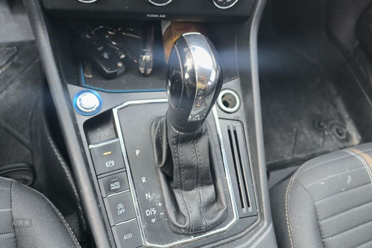 Volkswagen Lavida 2022 car image #16