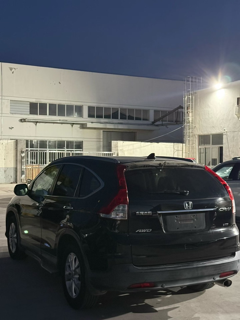 Honda CR-V 2014 #8 Honda CR-V 2014 car image #8