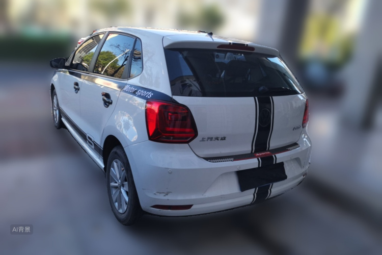 Volkswagen Polo 2016 car image #5