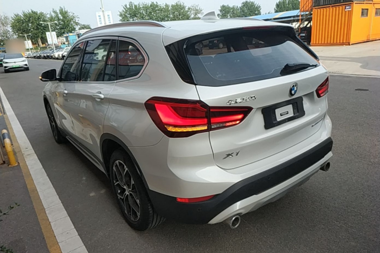 BMW X1 2022 #5 BMW X1 2022 car image #5