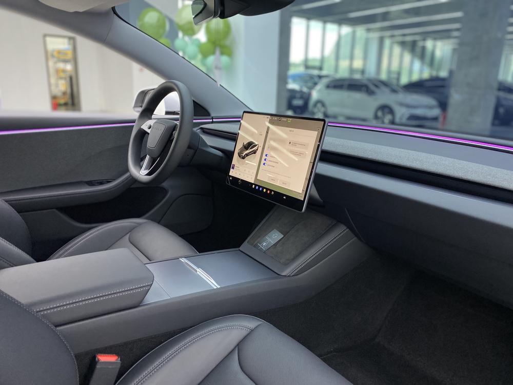 Tesla Model 3 2024 #24 Tesla Model 3 2024 car image #24