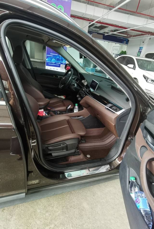 BMW X1 2019 صورة سيارة #8