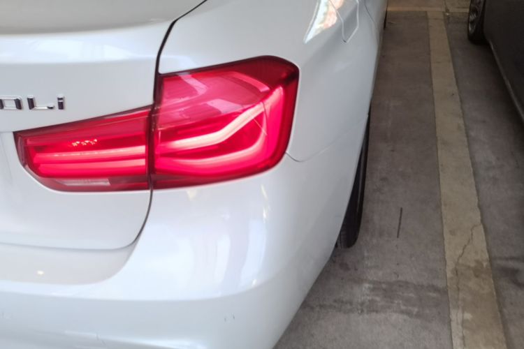 BMW 3 Series 2017 #8 BMW 3 Series 2017 immagine di auto #8