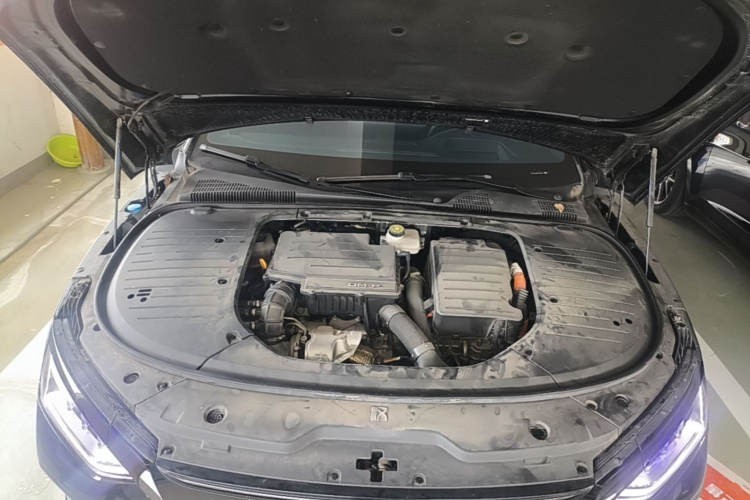 BYD Han 2023 car image #22