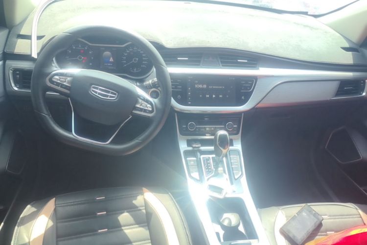 GEELY Emgrand GS 2019 car image #11