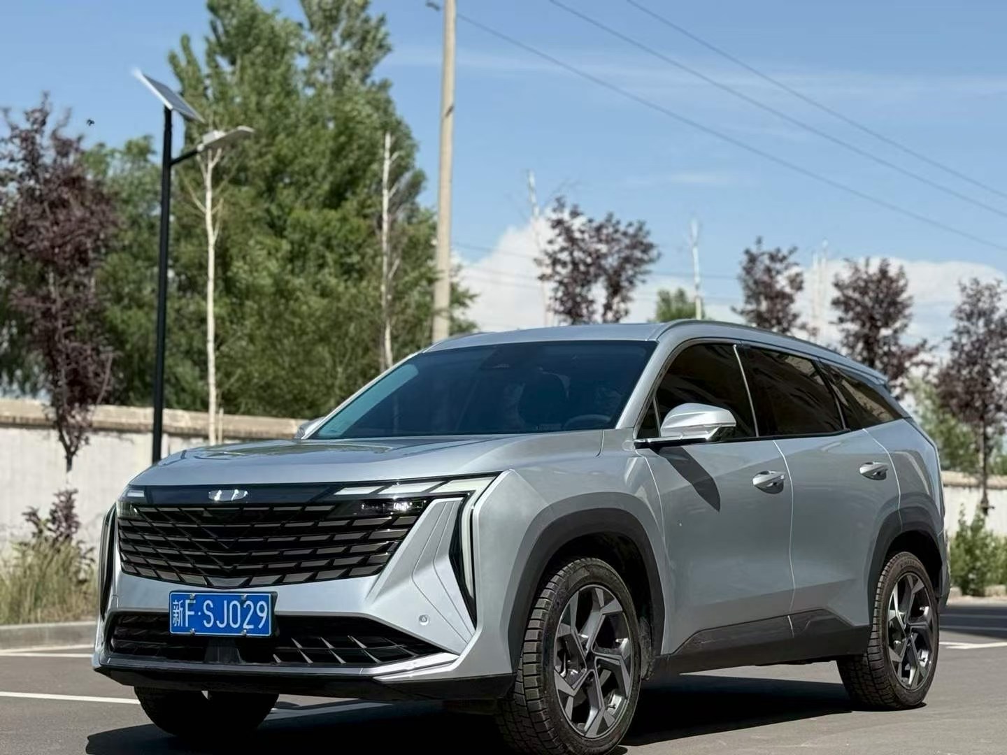 GEELY Boyue L 2024 car image 