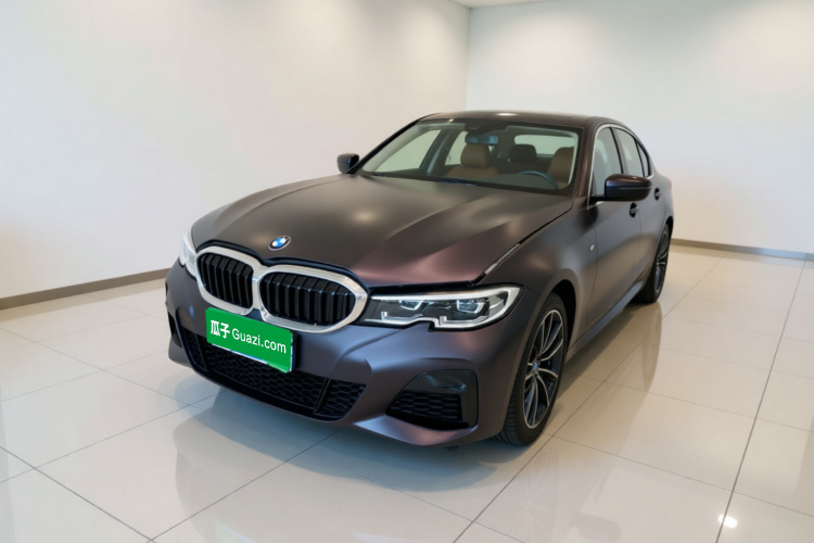 BMW 3 Series 2020 car image #2