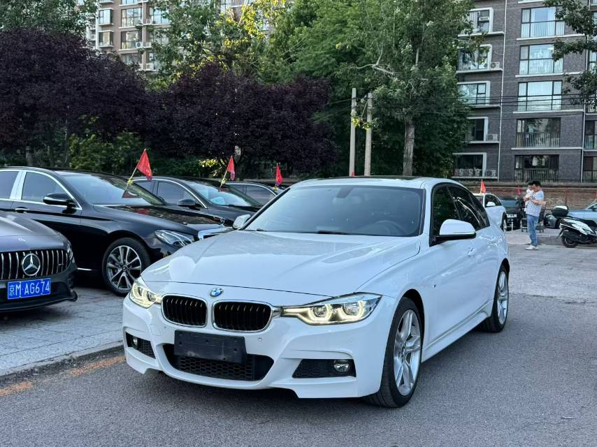 BMW 3 Series 2019 BMW 3 Series 2019 car image