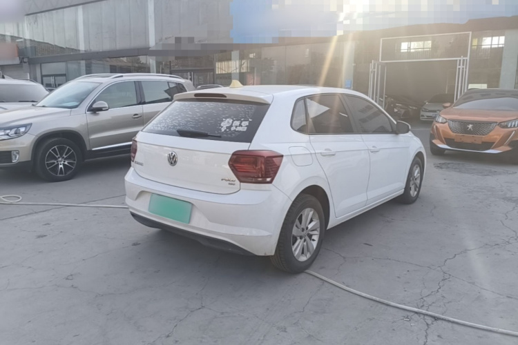 Volkswagen Polo 2021 car image #7