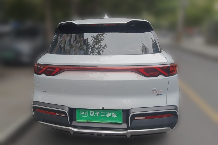 BYD YuanUP 2025 #4 BYD YuanUP 2025 car image #4