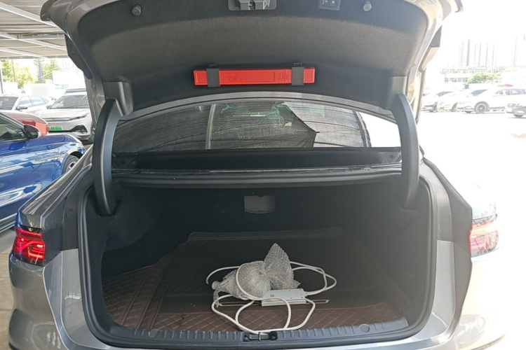 BYD Han 2024 car image #21