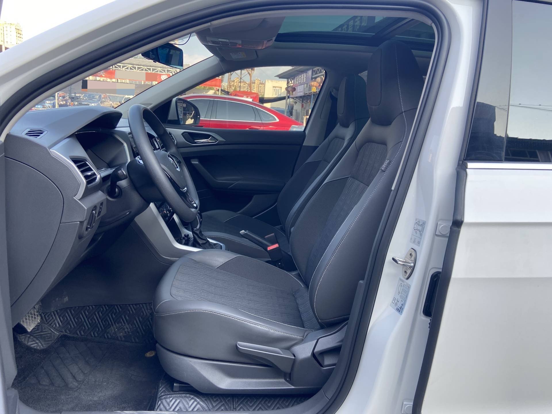 Volkswagen T-Cross 2020 imagem de carro #16