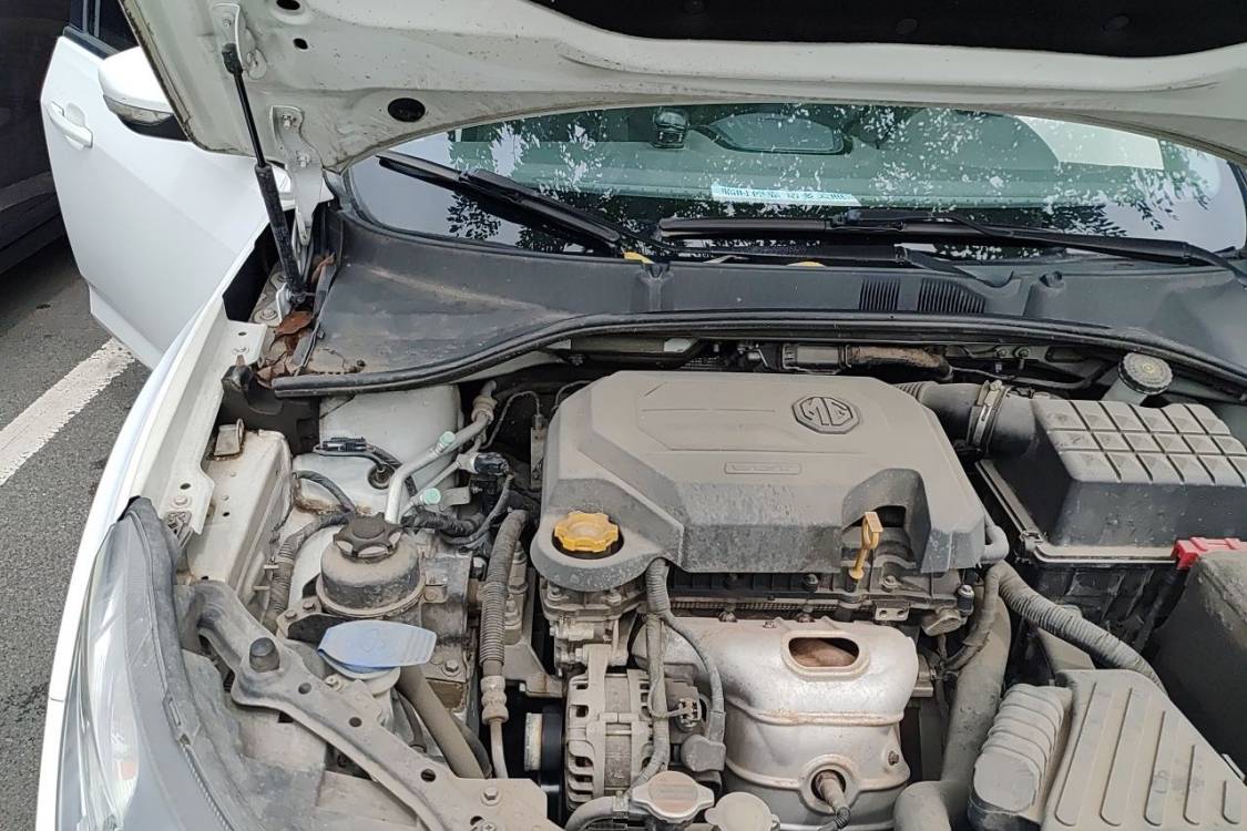 MG 5 2014 #11 MG 5 2014 car image #11
