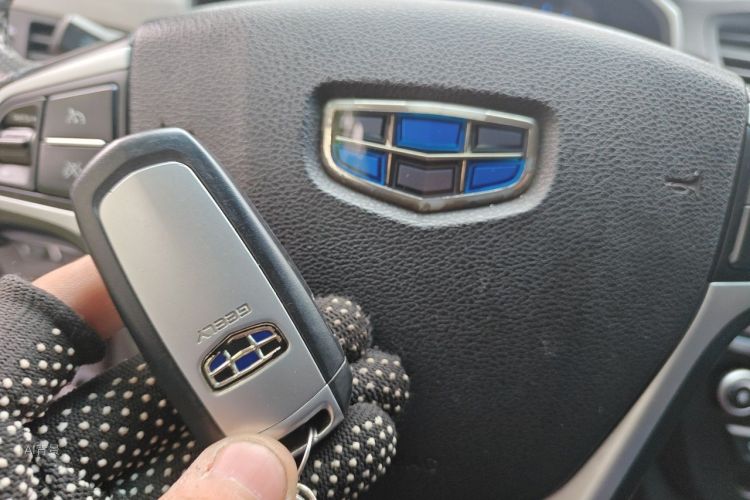 GEELY Emgrand 2018 #10 GEELY Emgrand 2018 car image #10