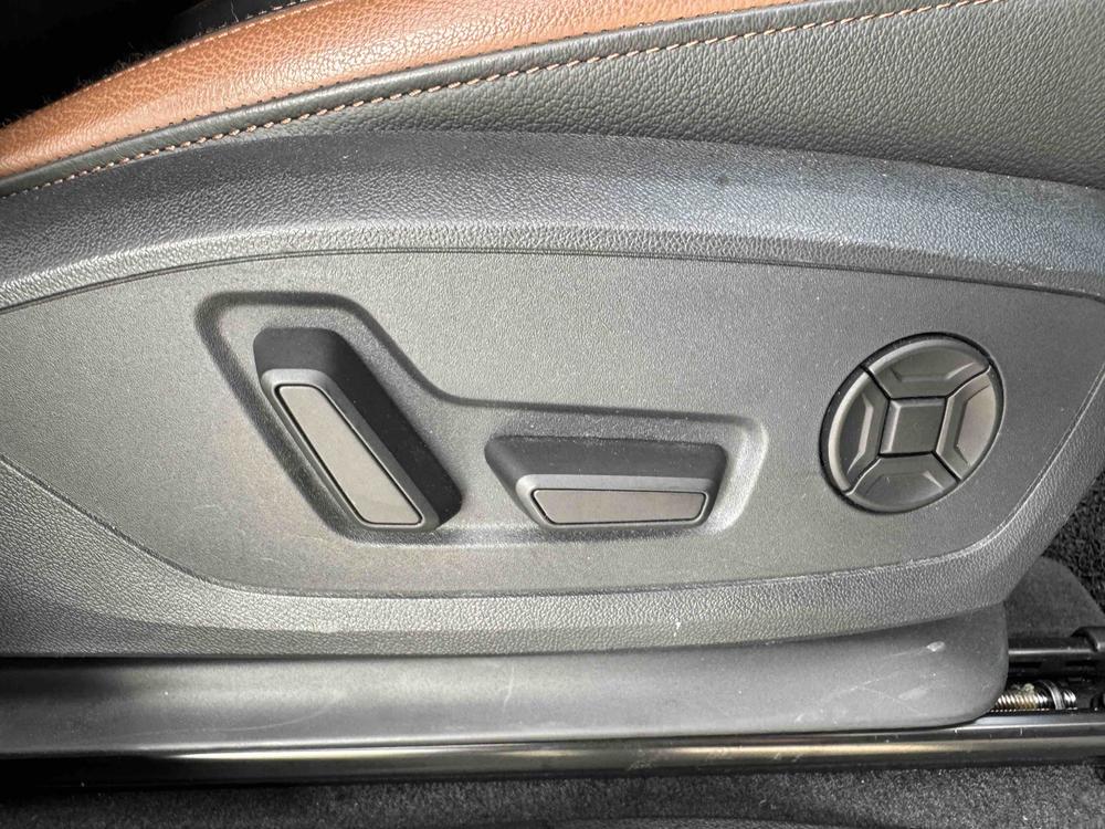 Audi Q3 2022 car image #13