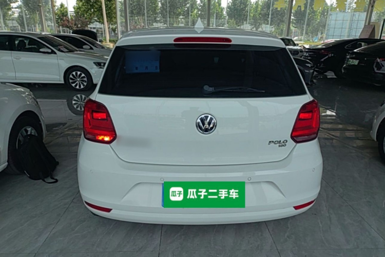 Volkswagen Polo 2016 #4 Volkswagen Polo 2016 car image #4