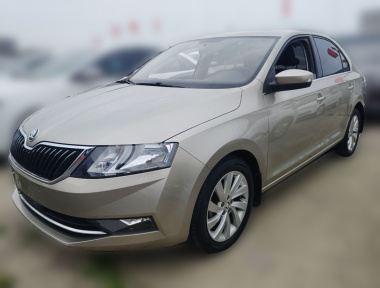 Skoda Rapid 2018 Skoda Rapid 2018 image de voiture