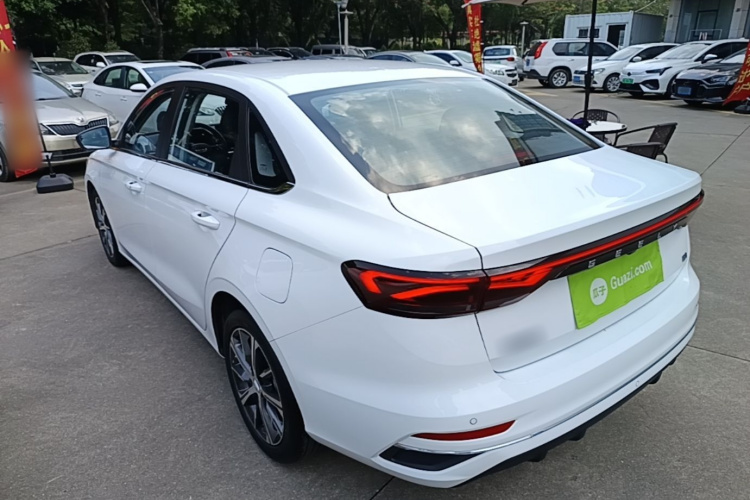 GEELY Emgrand 2023 car image #5