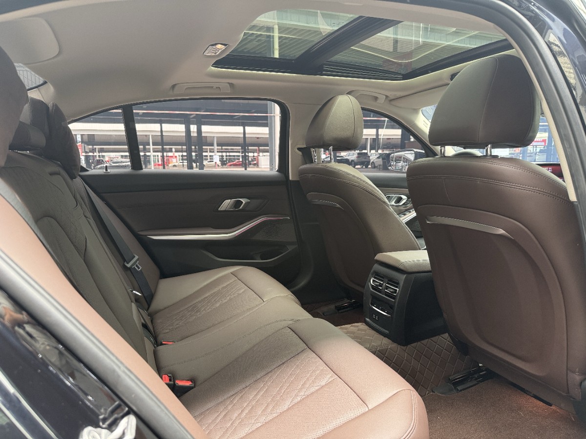 BMW i3 2023 car image #6