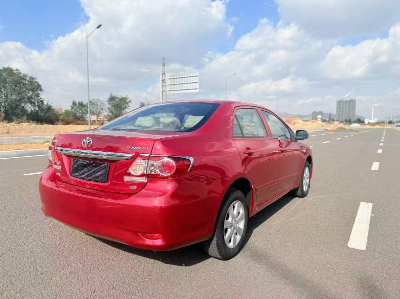 Toyota Corolla 2012 #6 Toyota Corolla 2012 car image #6