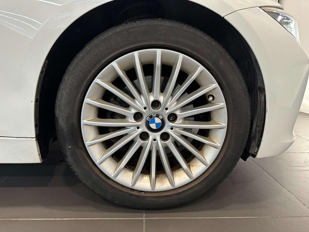 BMW 3 Series 2014 #6 BMW 3 Series 2014 car image #6
