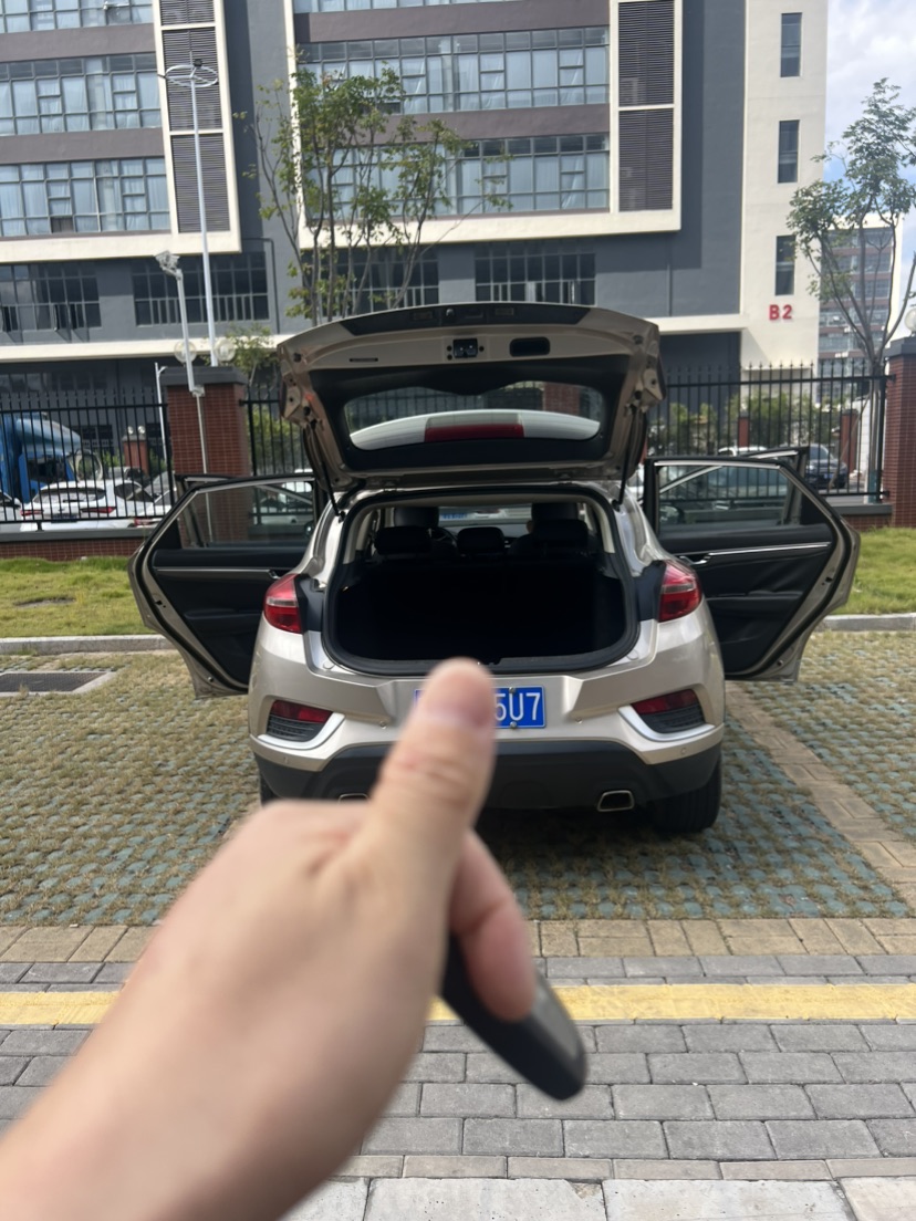 GEELY Emgrand GS 2018 #6 GEELY Emgrand GS 2018 immagine di auto #6