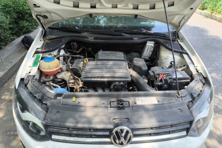 Volkswagen Polo 2015 #22 Volkswagen Polo 2015 car image #22