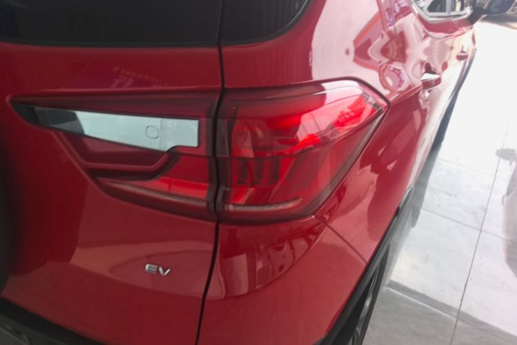 BYD Yuan New Energy 2019 car image #8