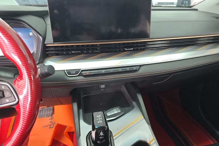 GEELY Emgrand L HiP 2022 صورة سيارة #13