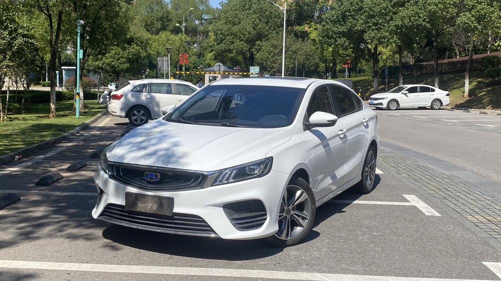 GEELY Binray 2018 GEELY Binray 2018 صورة سيارة