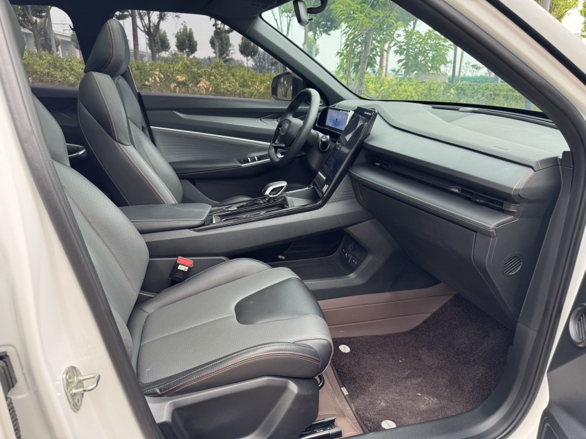GEELY Boyue 2024 #13 GEELY Boyue 2024 изображение автомобиля #13