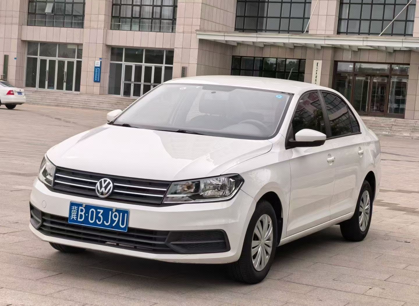 Volkswagen Santana 2021 car image 